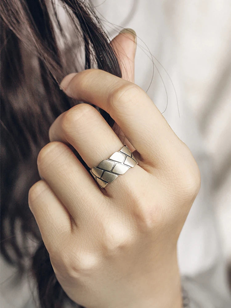 DIAMOURA Novelty RING