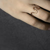 DIAMOURA WAVE RING