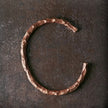 DIAMOURA RUSTIC HAMMERED BRACELE