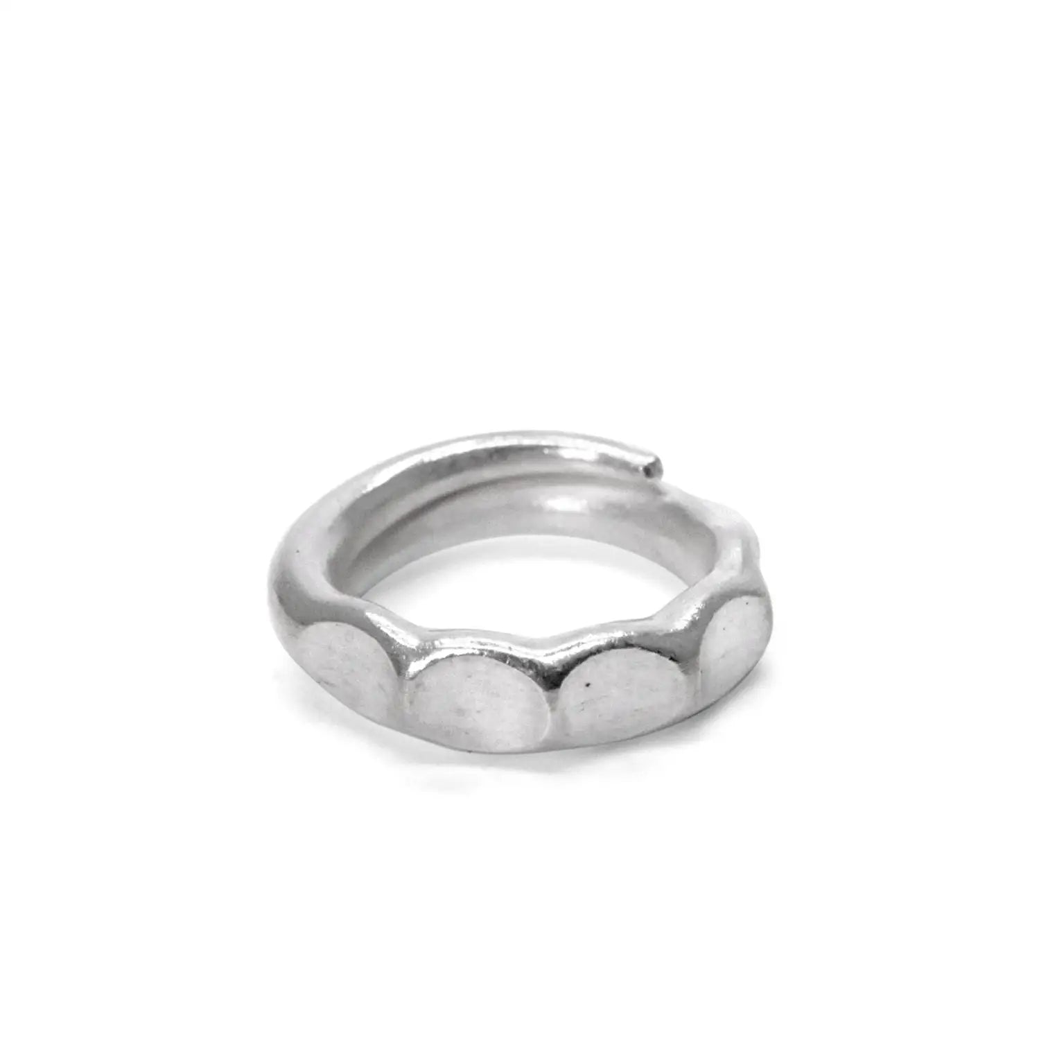 DIAMOURA WIDE RING