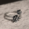 DIAMOURA FLOWER RING