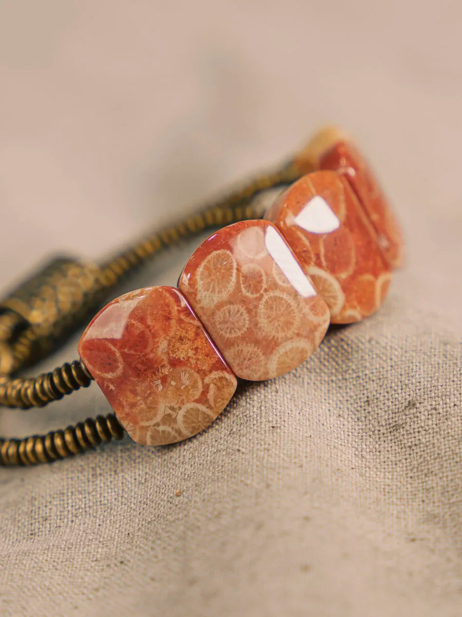 DIAMOURA CORAL STONE BRACELET