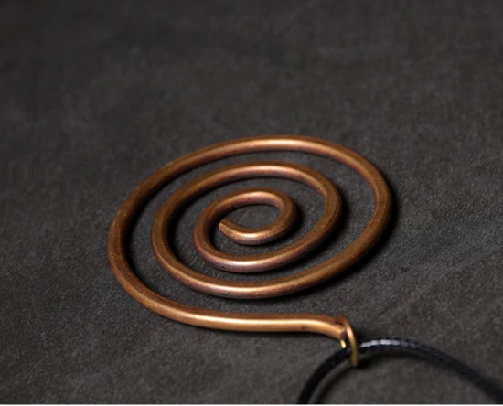 DIAMOURA SPIRAL NECKLACE