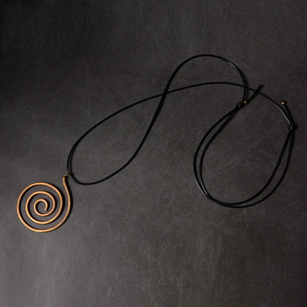 DIAMOURA SPIRAL NECKLACE